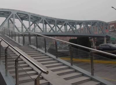 钢结构天桥